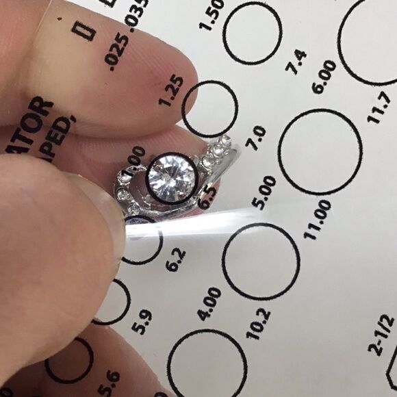 1 ct. CZ Heart Setting Fashion Ring (H15) - Picture 6 of 6